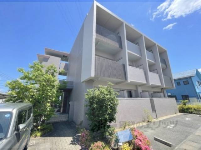 ヴェラルーナ外観写真1