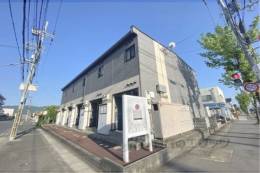 レオパレス山の辺外観写真