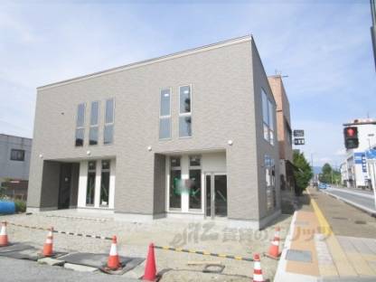 長浜市高田町テナント外観写真1