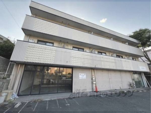 142942の外観写真