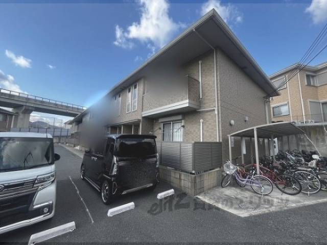 メナス二上外観写真3