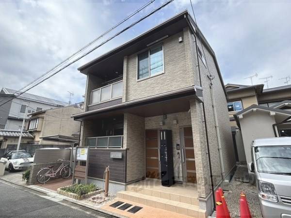 143060の外観写真