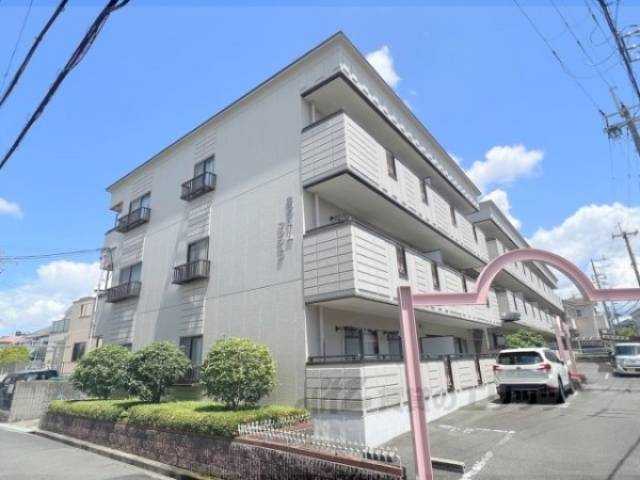 カラジュームマンション外観写真1
