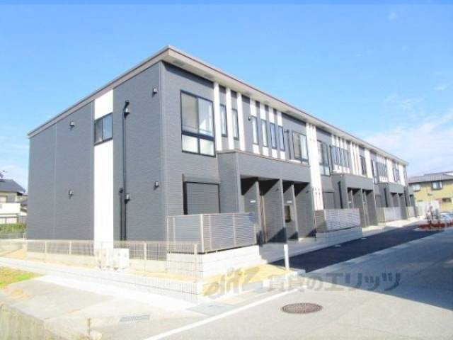 ラピスラズリ外観写真1