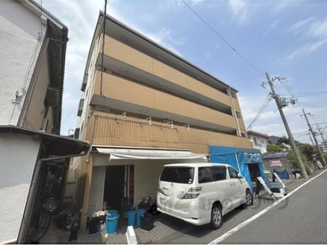 ラ・セーヌ外観写真2