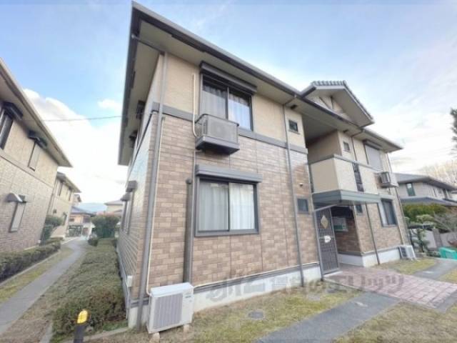 ロイヤルガーデンＡ棟Ｂ棟Ｃ棟外観写真1