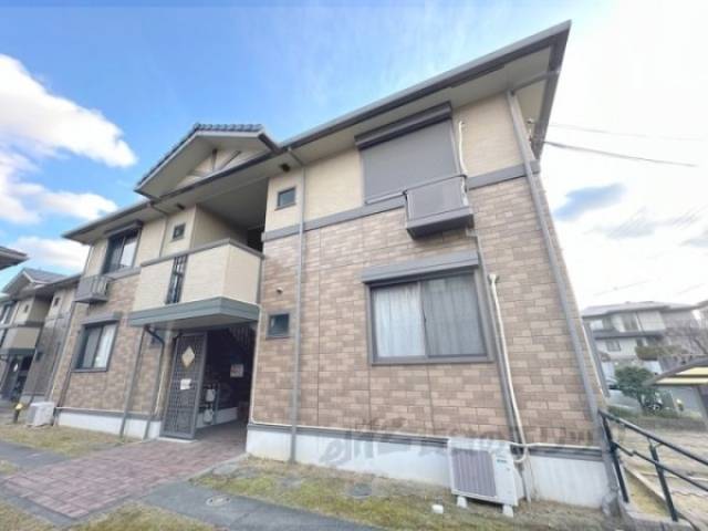 ロイヤルガーデンＡ棟Ｂ棟Ｃ棟外観写真3