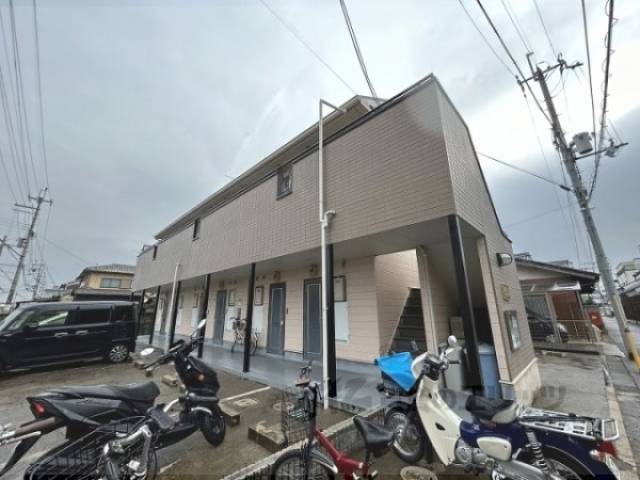 レオパレス美國外観写真1
