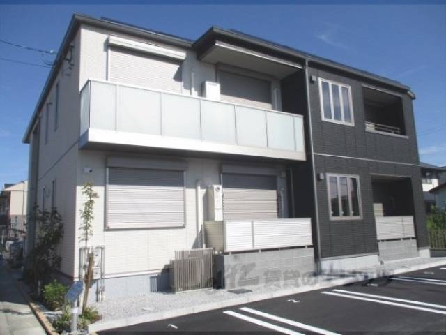 グランフォー外観写真1