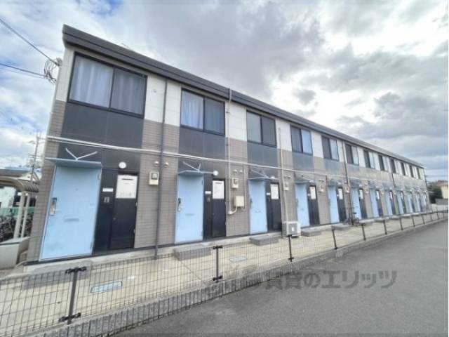 レオパレスかしの木外観写真1