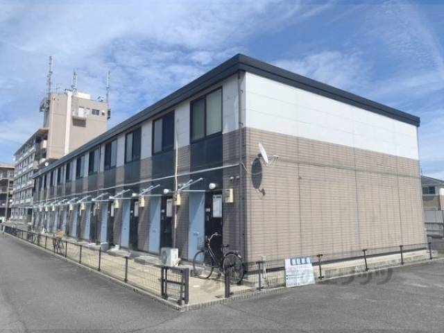 レオパレスかしの木外観写真3