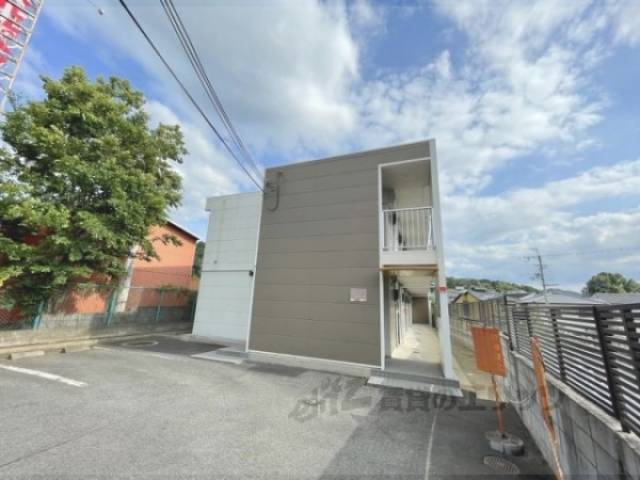 レオパレスＢｏｎｎｅ　ｊｏｕｒｎｅｅ外観写真1