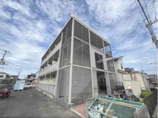 レオパレス緑の香芝外観写真2