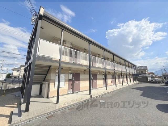 レオパレス西真美外観写真2