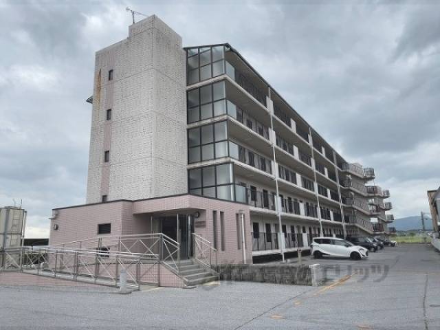 セリージェ彦根外観写真1