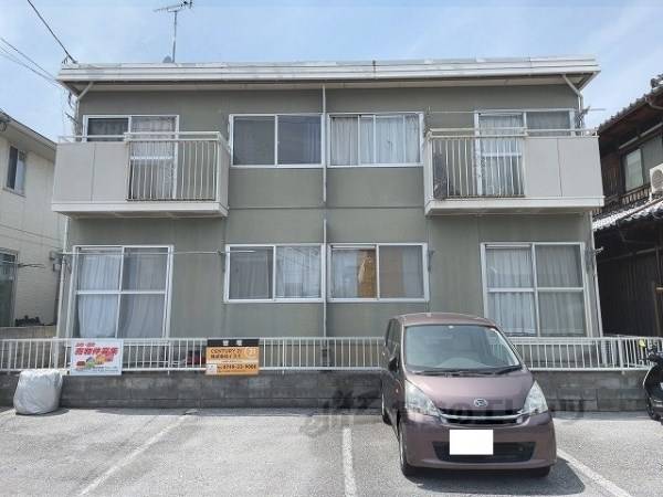 143568の外観写真