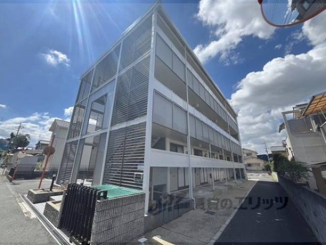 レオパレスたかがき外観写真2