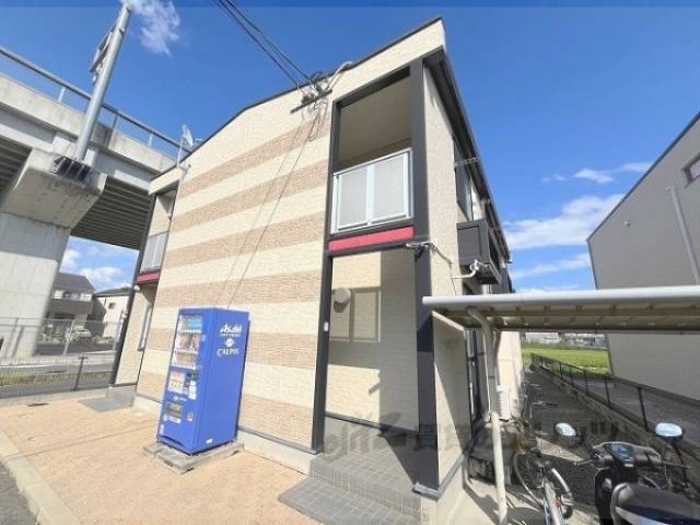 レオパレス隆外観写真2