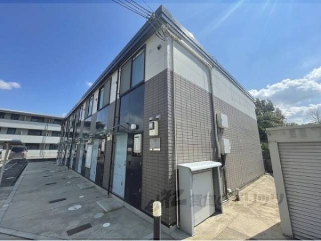 レオパレス上中外観写真1