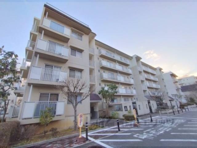 馬見南６丁目団地４号棟外観写真2