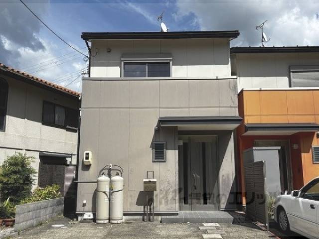 貸家外観写真2