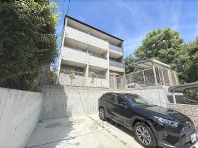 ブランメゾン帷子ノ辻外観写真1