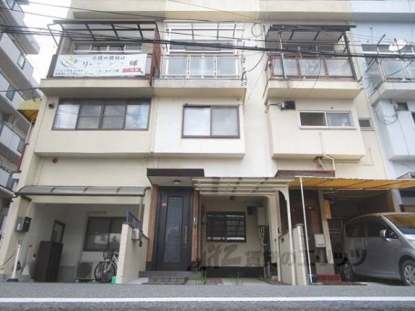 144100の外観写真