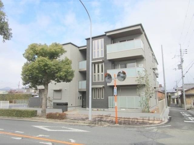 シャーメゾン西町外観写真2