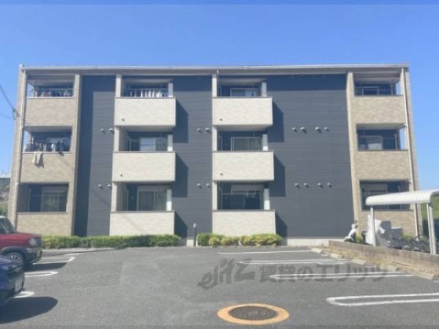 ユーアイハイツ　新家外観写真2