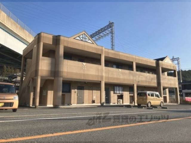 リべラ外観写真2