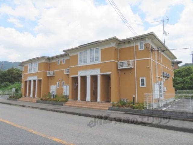 サザンヒルズ外観写真1