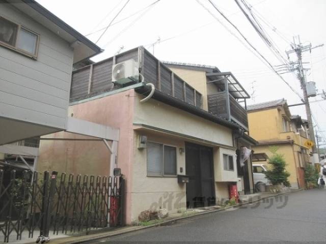貸家外観写真1