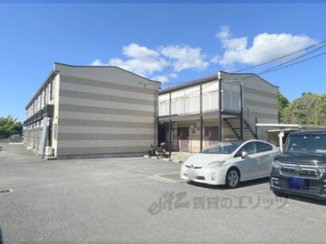 レオパレスセイフル外観写真1