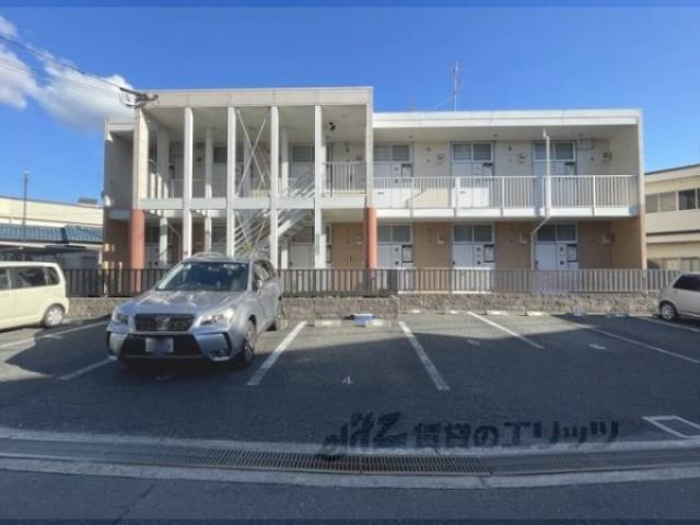 レオパレス星田外観写真2