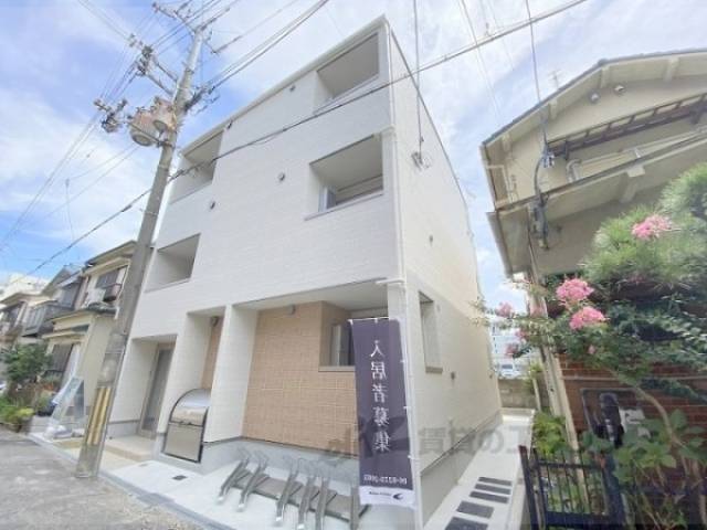 ＩＮＯＶＥ寝屋川外観写真3