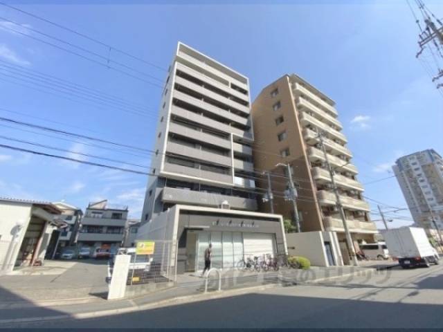ＰＲＥＳＴＡＮＣＥ香里外観写真2