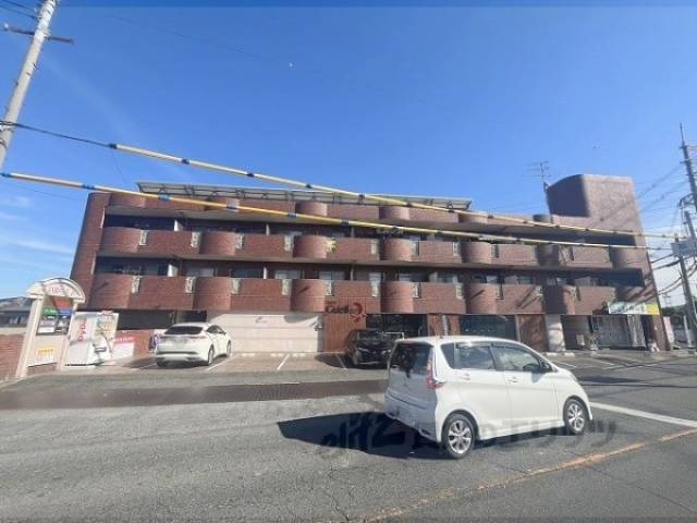 サンプラザ築山外観写真2