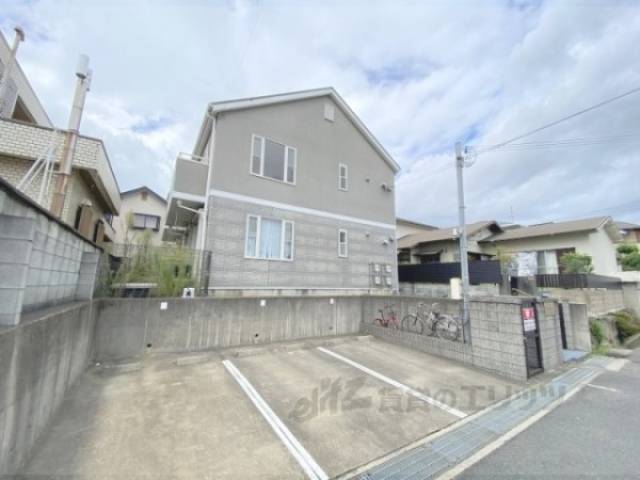 リヴィエール・シャン西禁野外観写真3