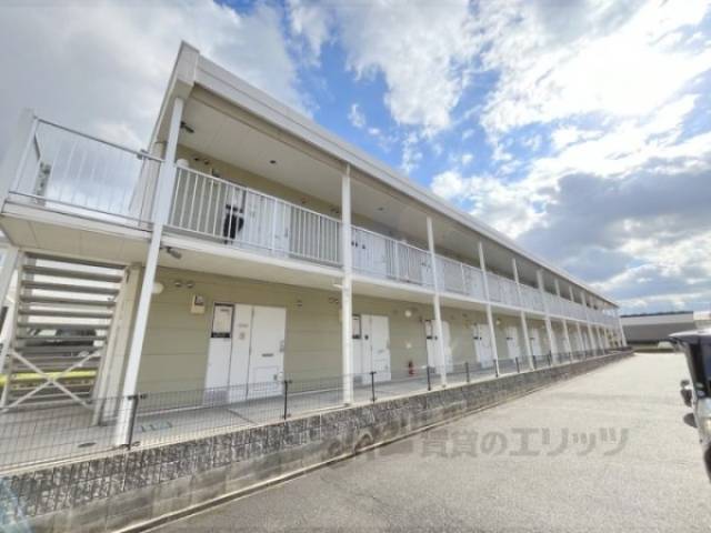 レオパレスアムール外観写真3