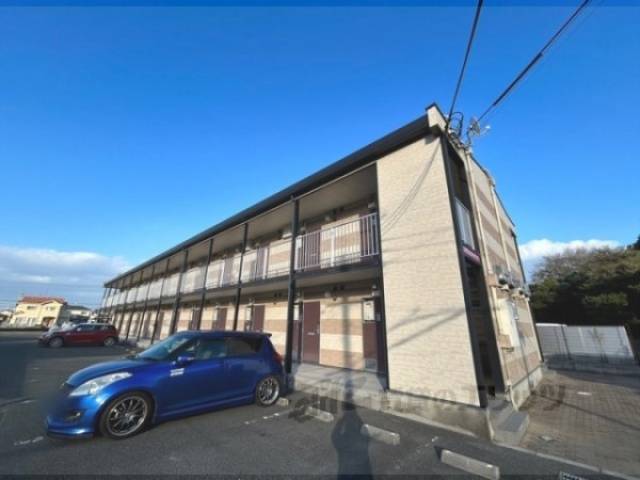 レオパレスグランシャリオ外観写真1