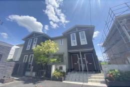 シャルマンヴィラージュD棟外観写真