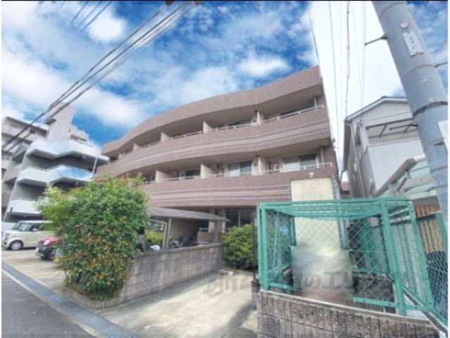アベニール香里外観写真1