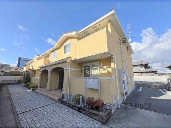 144818の外観写真