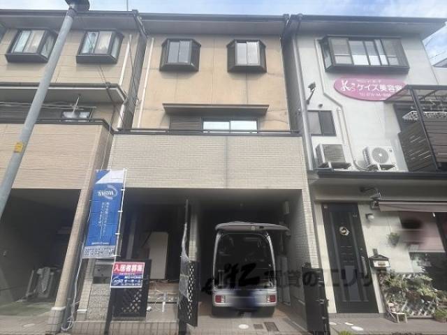 貸家外観写真1