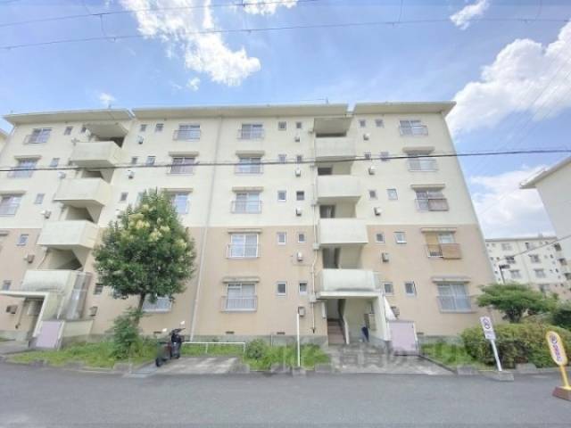 桜丘団地８号棟外観写真2