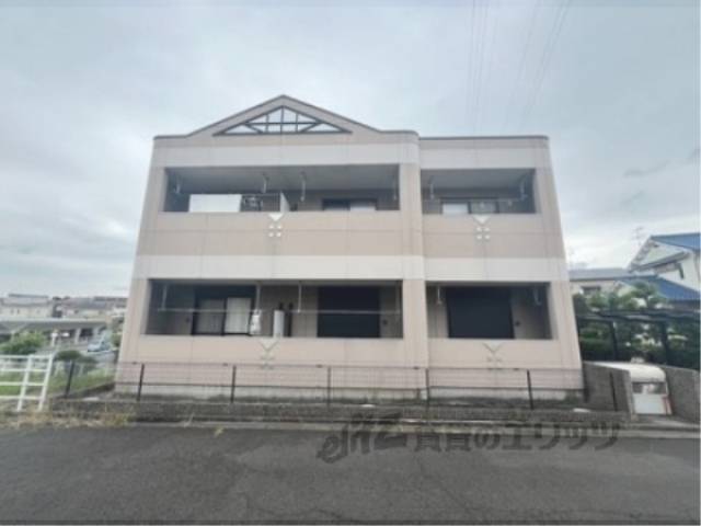 アパルトマン外観写真2