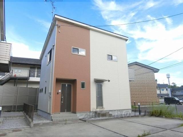 貸家外観写真1
