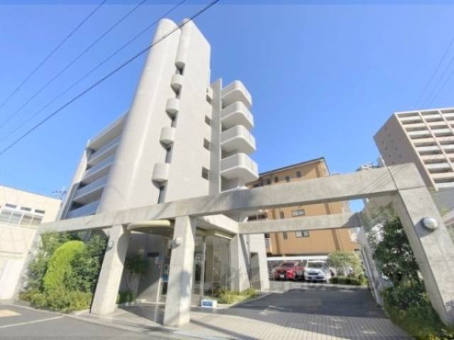 ラフィーネ香里園外観写真1