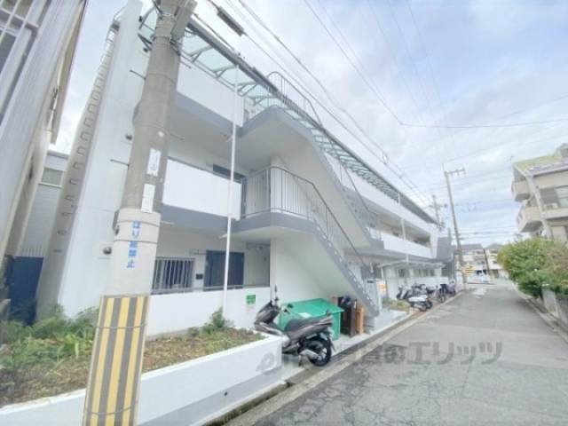 ノーヴァ寝屋川外観写真2