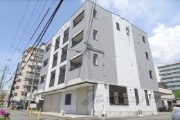 ブランドール佐保川外観写真